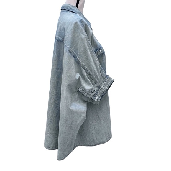 R13 FADED DENIM BLUE OVERSIZED BOXY BUTTON UP SHORT SLEEVE SHIRT - Picture 8 of 16